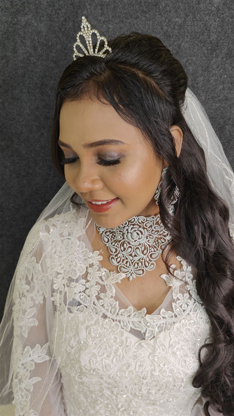 Christian bridal look